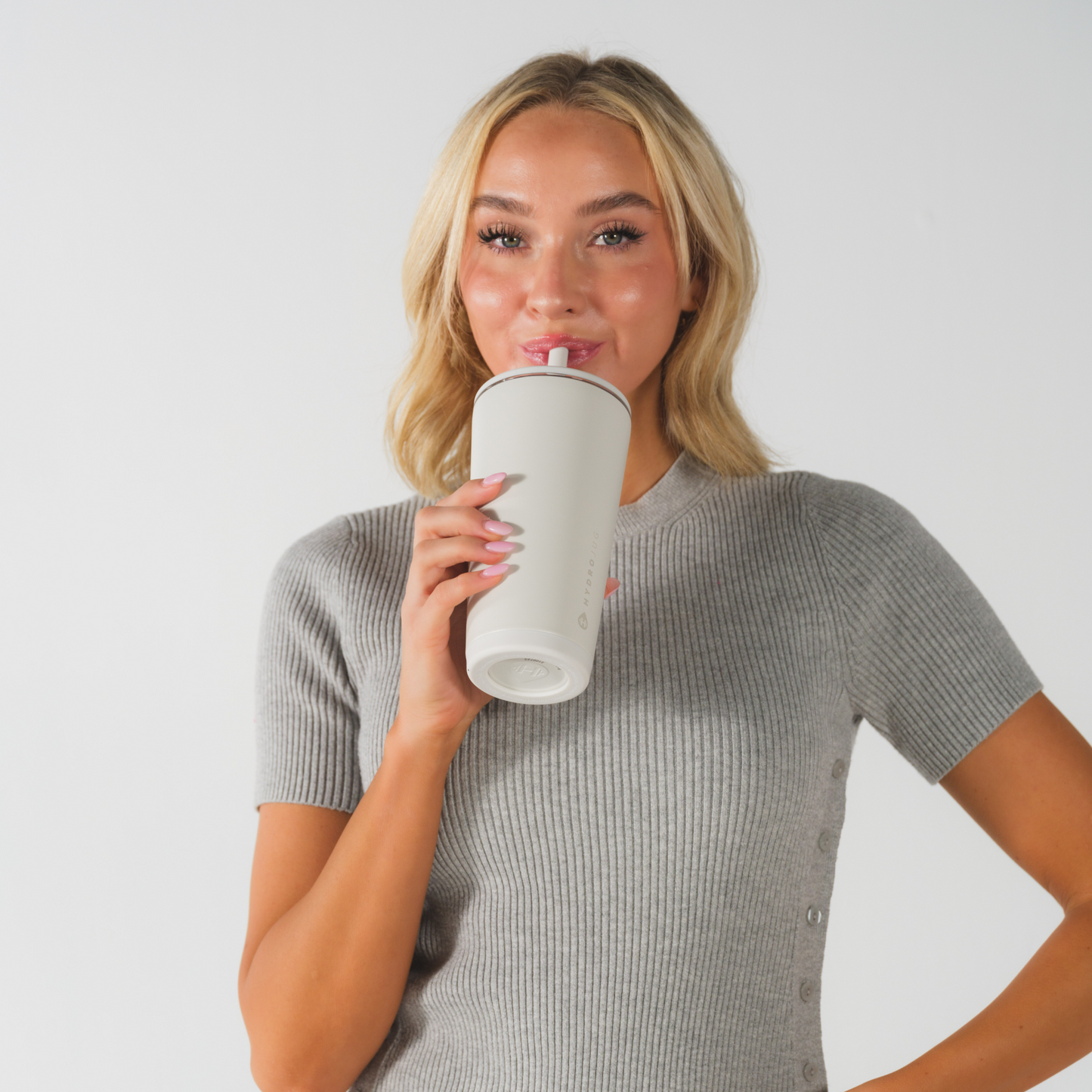 linen-20oz-592ml-p4 EverydayTumbler20oz.-Linen-WPI-1_1.png