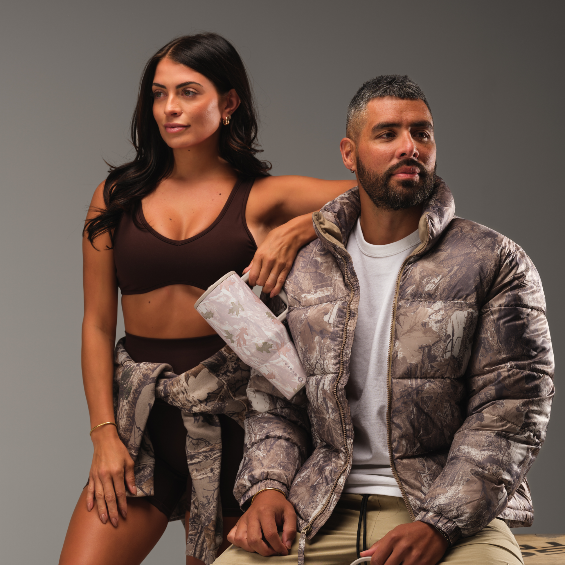 camo-40oz-1183ml-s1 TRVL-Camo-6WPI.png